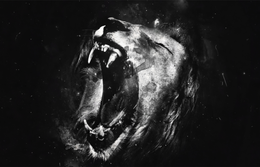 Lion Glass Wall Art