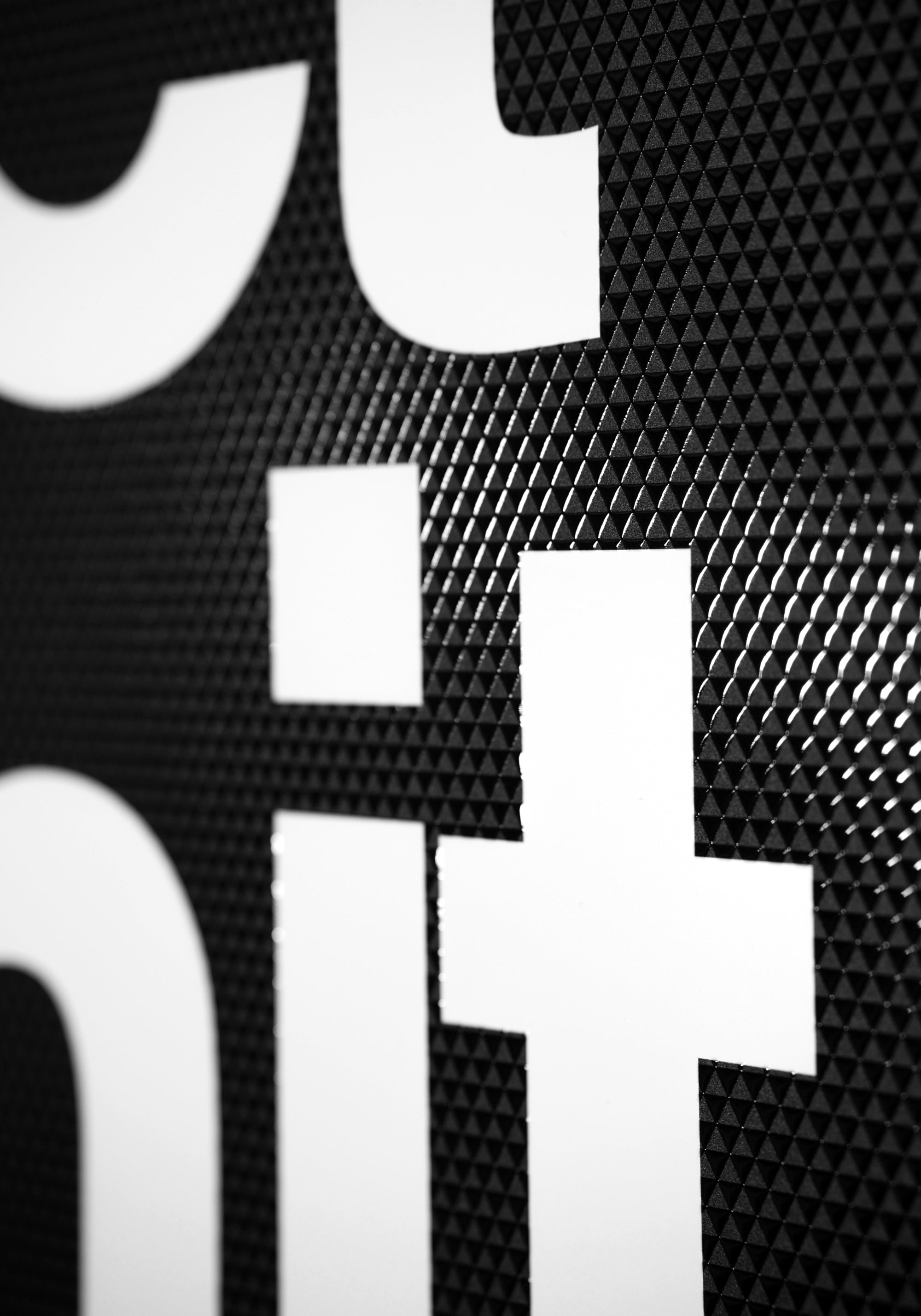 3D Prism-Lacquer Pulse — Pure Gloss Relief Print