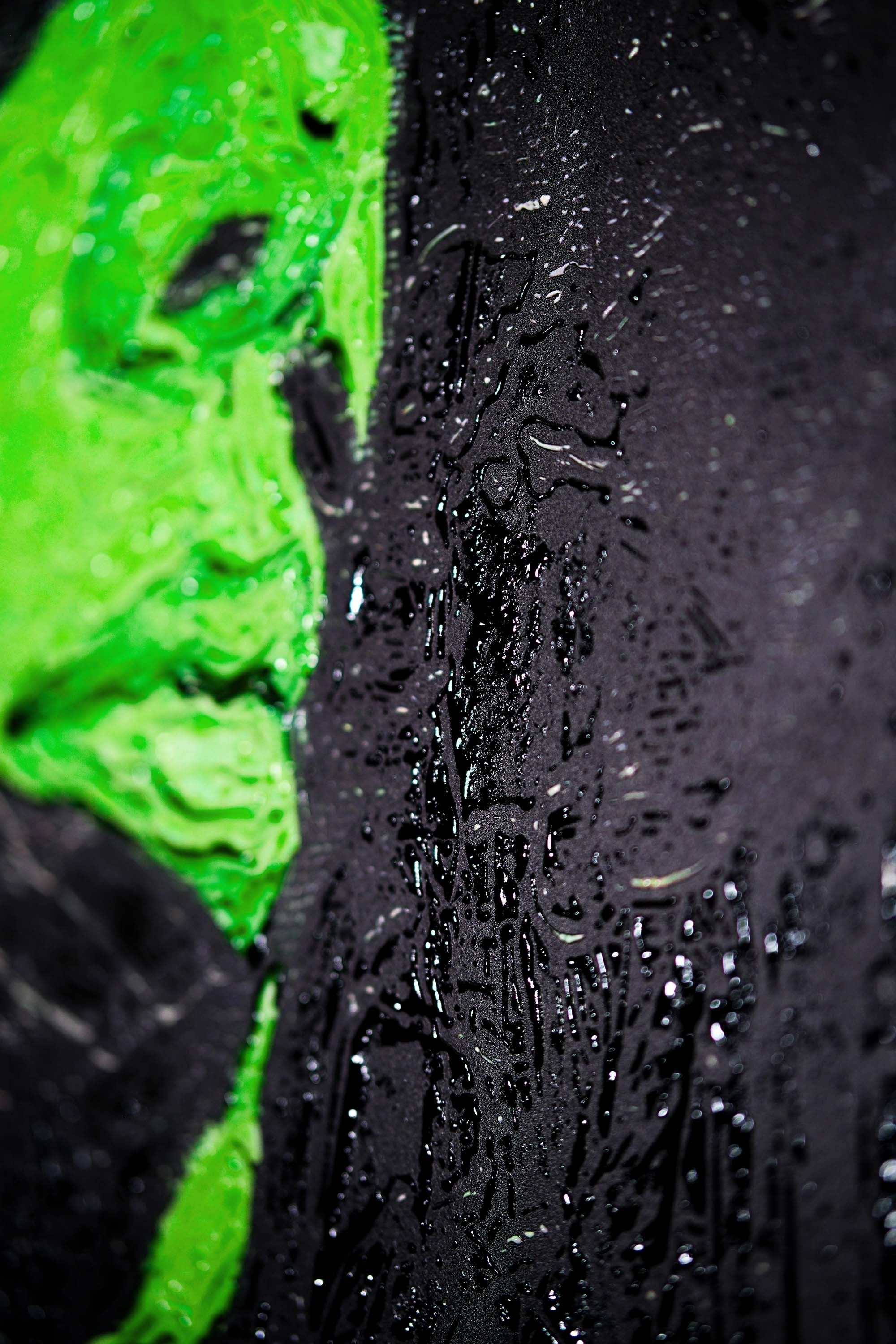 Emerald Silence – 3D Haptic Embossed High-Gloss Luxury Wall Art