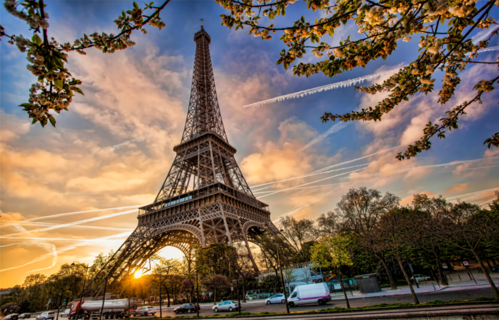 Eiffel Tower Glass Wall Art