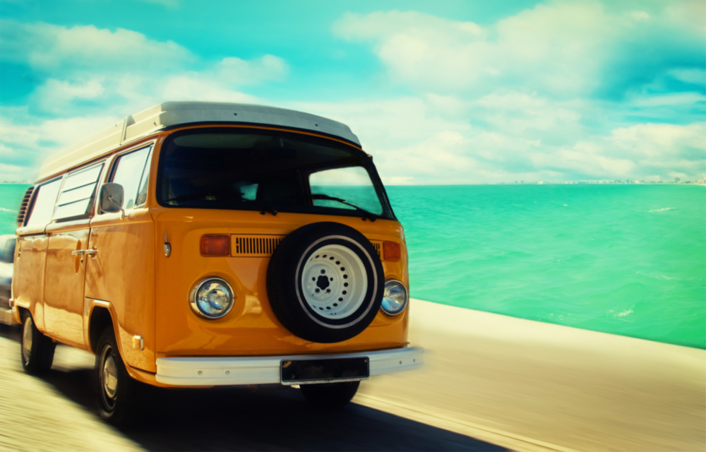 Vosvos Minibus Glass Wall Art
